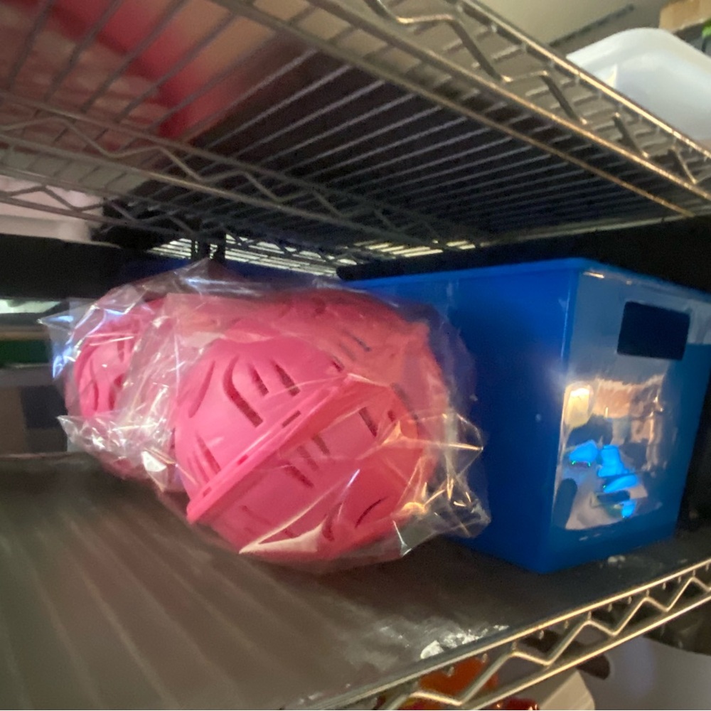 Pink Laundry Ball Set for Bras - Picture 7 of 7